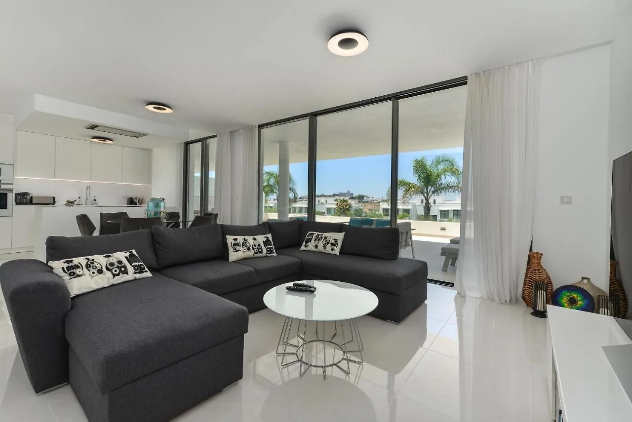 Cataleya 9 Duplex Apartment Estepona 0*,  Spain