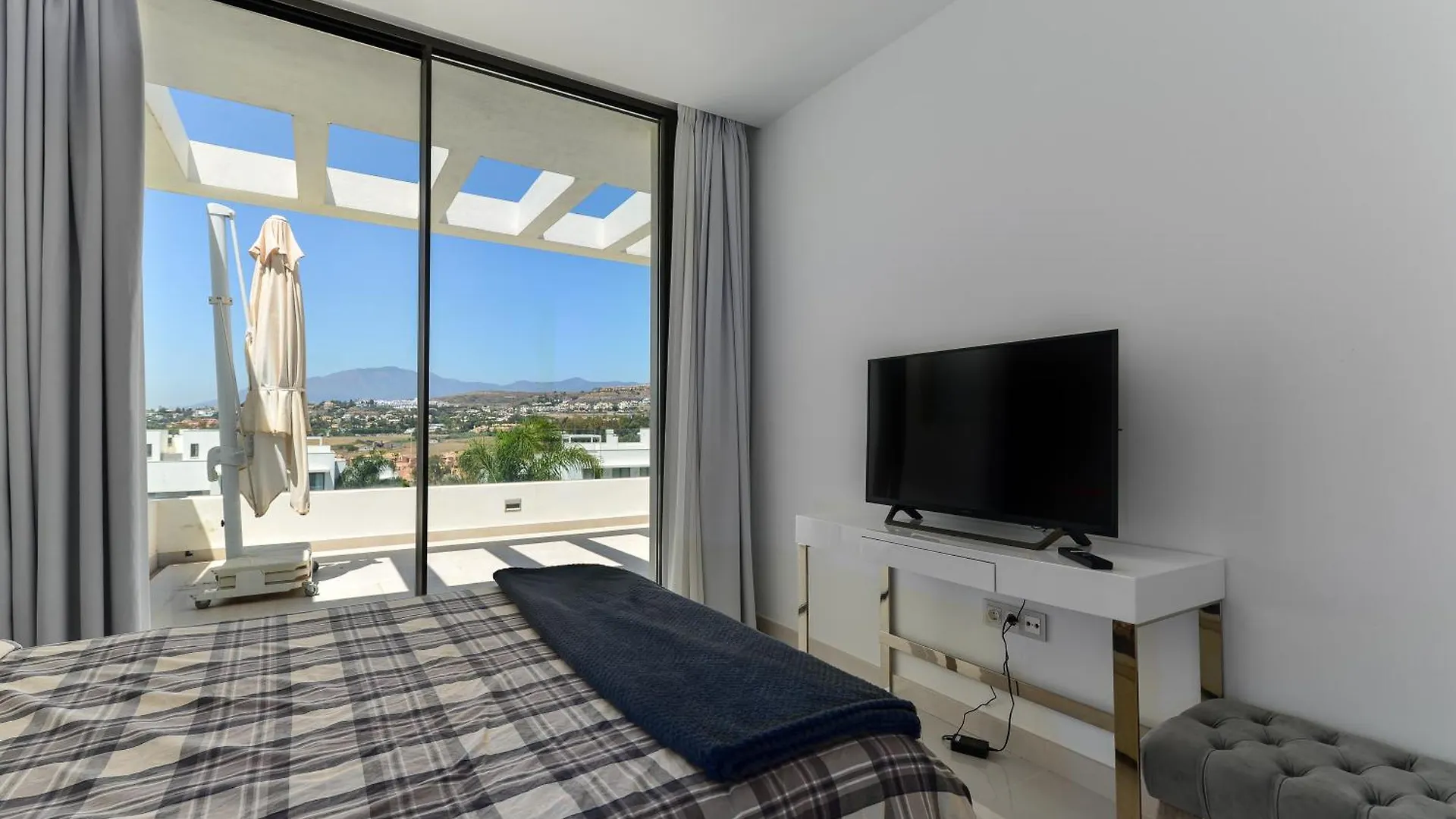 Cataleya 9 Duplex Apartment Estepona